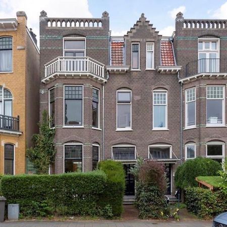 Het Huis Met De Barbies Arnhem Exterior photo